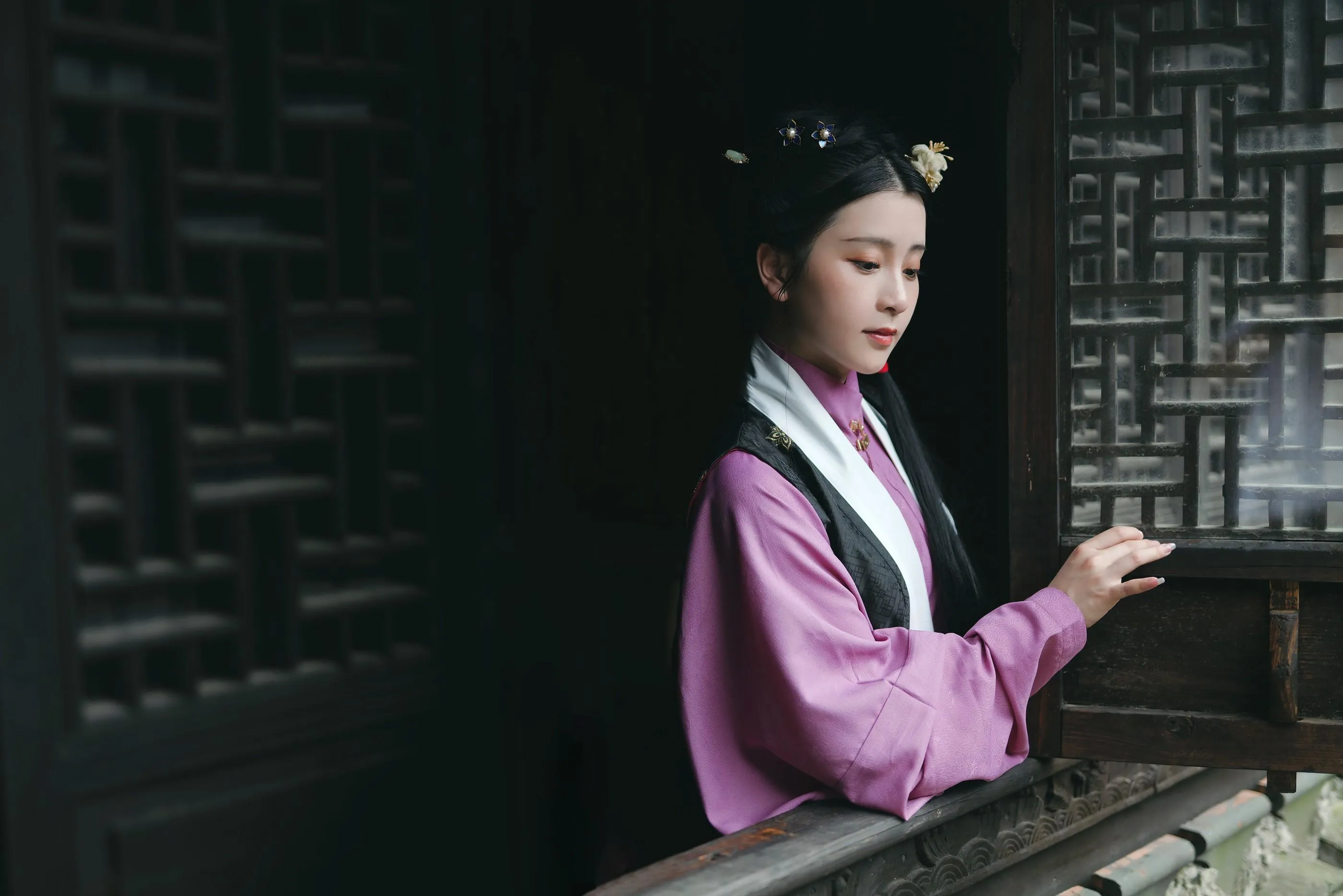 [YITUYU艺图语]2021.08.04 青苔院 南风天 [31P]插图1